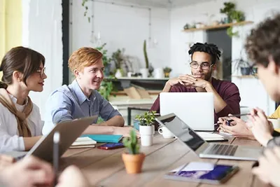 Mangold Training – Seminare und Workshops für Forschung und Datenanalyse