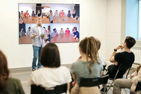 Teaching session using VideoSyncPro software